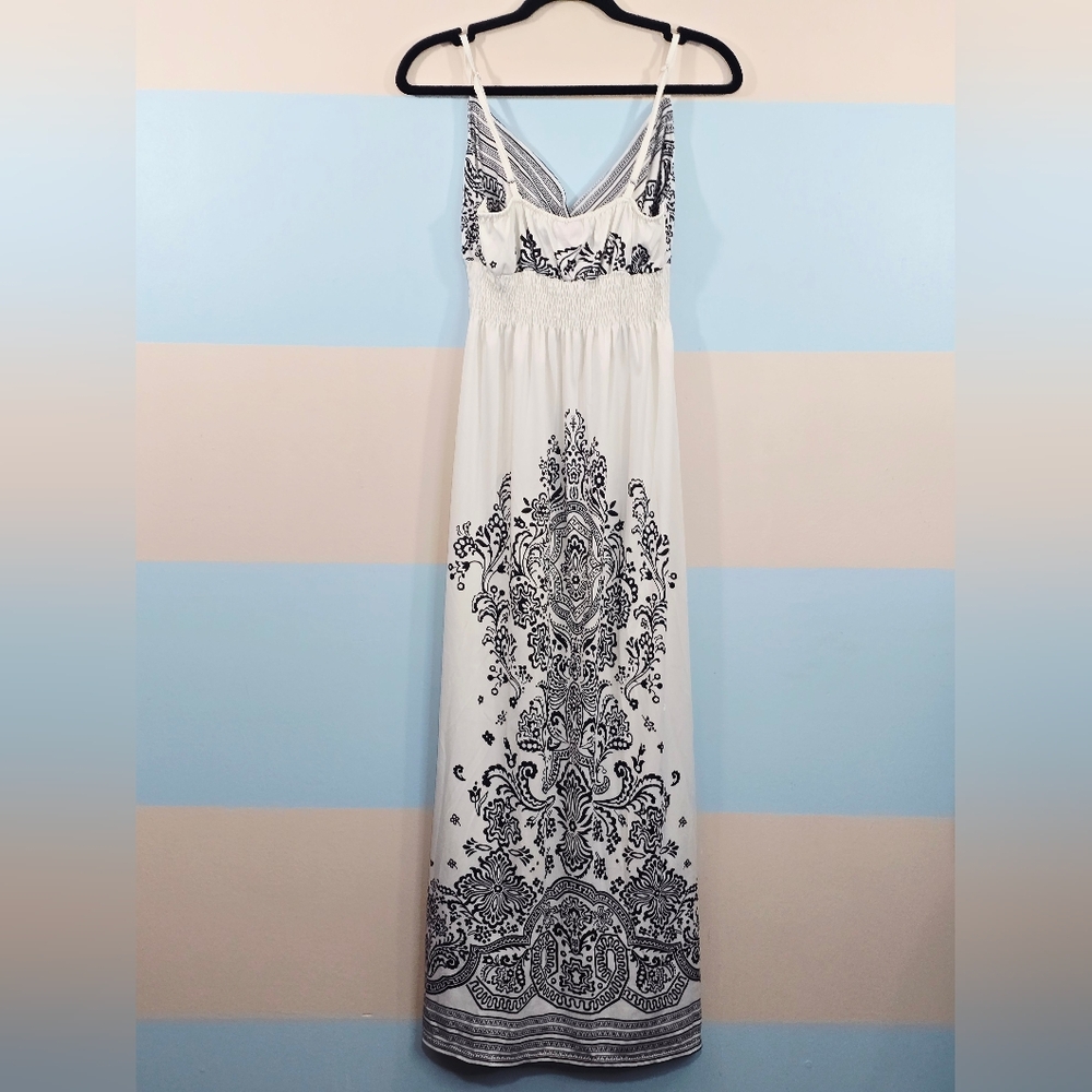 She's Cool Elegant Black and White Maxi Dress - Picture 7 of 9